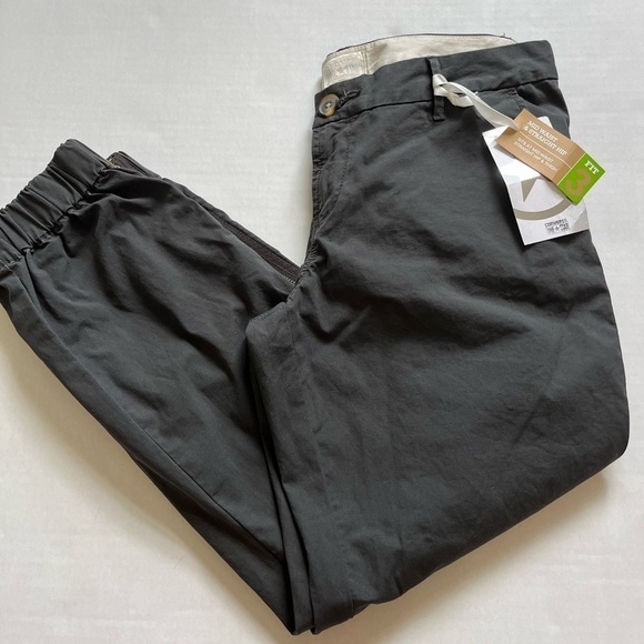 Converse Pants - New with tags Converse Crop Pant